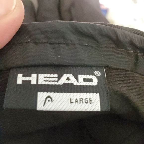 HEAD GLOVES AND HAT - Picture 2 of 6